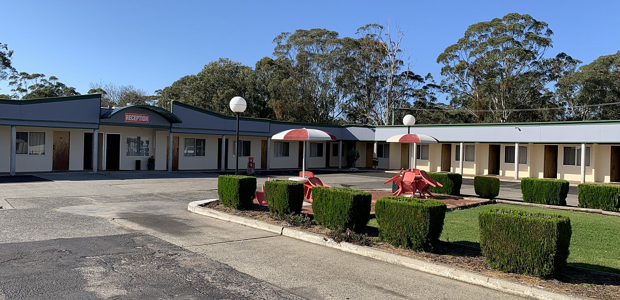 Jolly Knight Motel sold to Vietnamese refugee for $5.885m by ResortBrokers