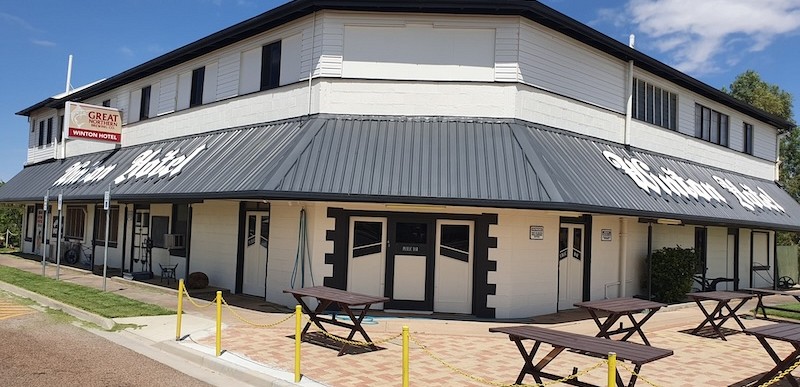 Winton Hotel changes hands amid 'exceptional' Queensland pub sales