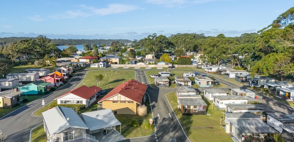 Idyllic Lake Conjola caravan park has hit the market
