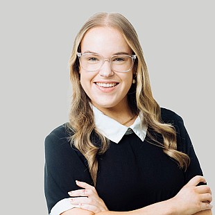 Clare  Ladlay
